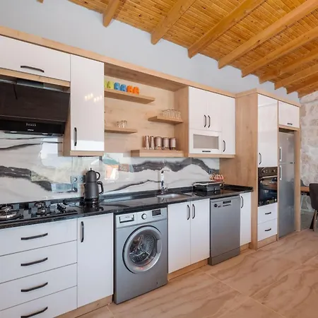 Sirin, Caykoey * Kas