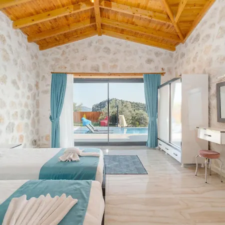 Sirin, Caykoey Villa